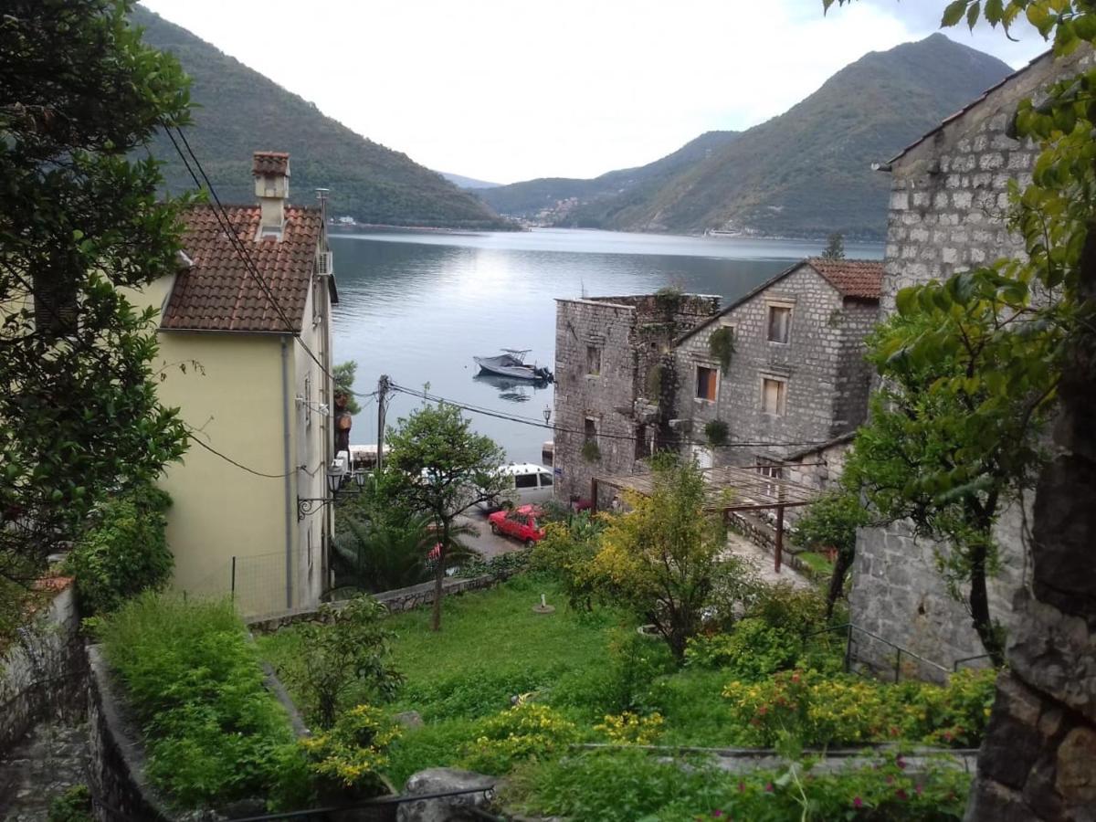 Apartment Villa Venezia Perast Exterior photo