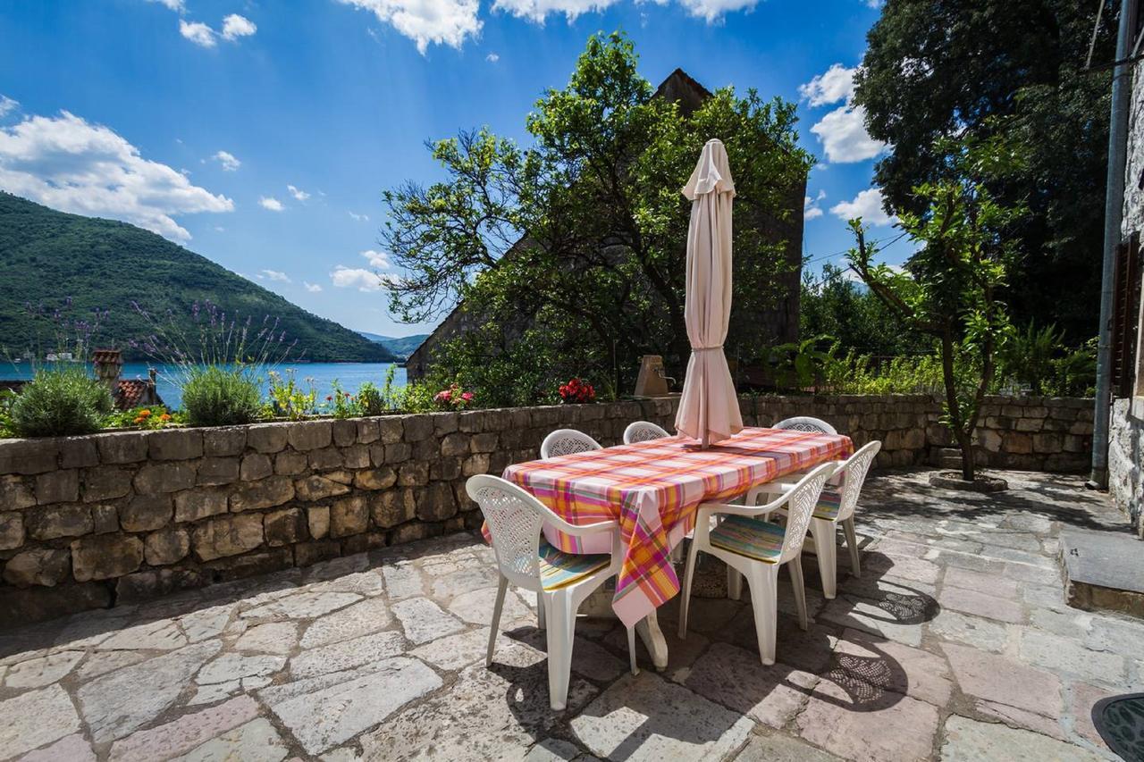 Apartment Villa Venezia Perast Exterior photo